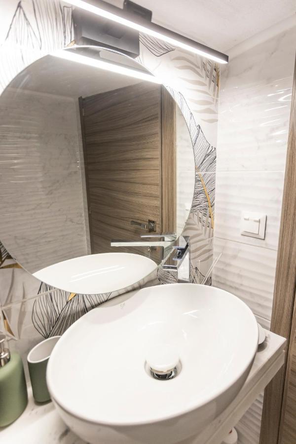 The Sea View Apartment Полихроно Екстериор снимка