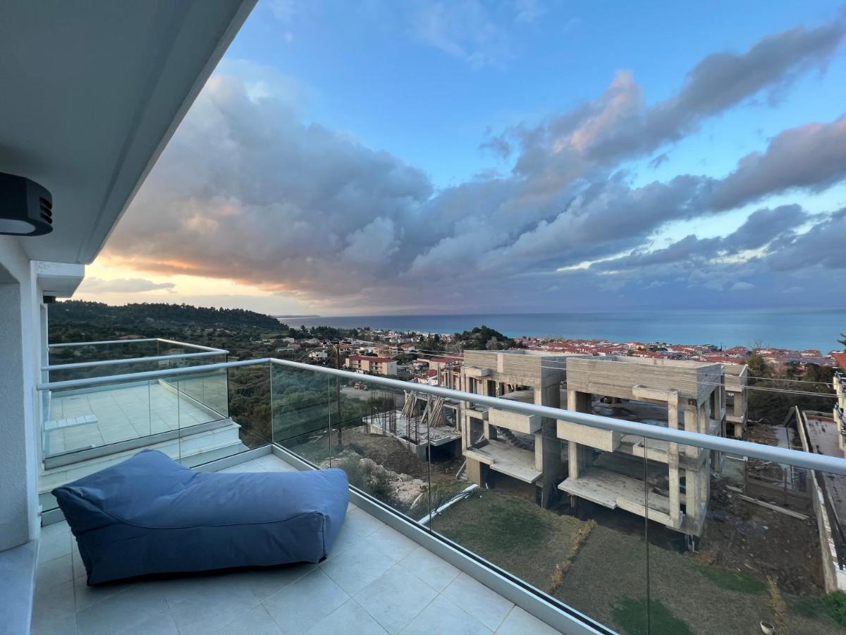 The Sea View Apartment Полихроно Екстериор снимка